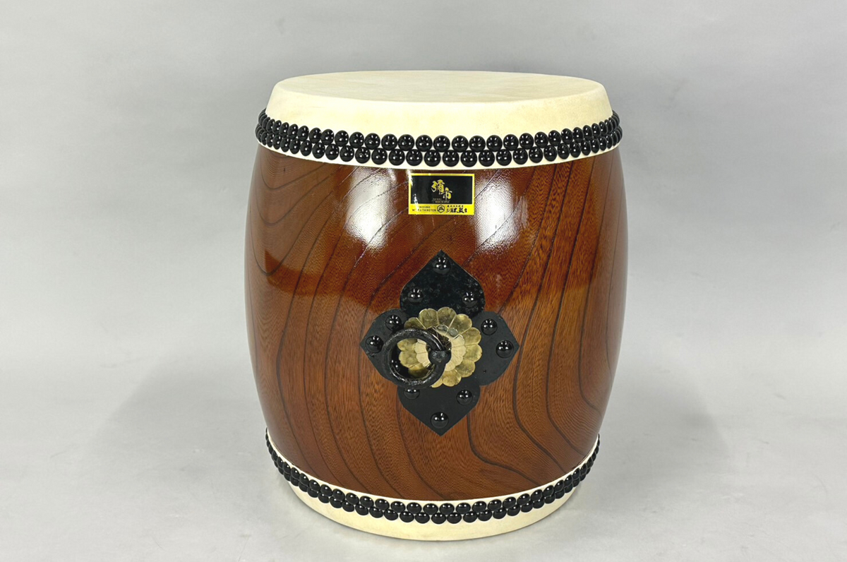 お囃子用長胴太鼓 中古品【カバー付き】1尺2寸5分 – 三浦彌市 お囃子用長胴太鼓 中古品【カバー付き】1尺2寸5分 – 三浦彌市
